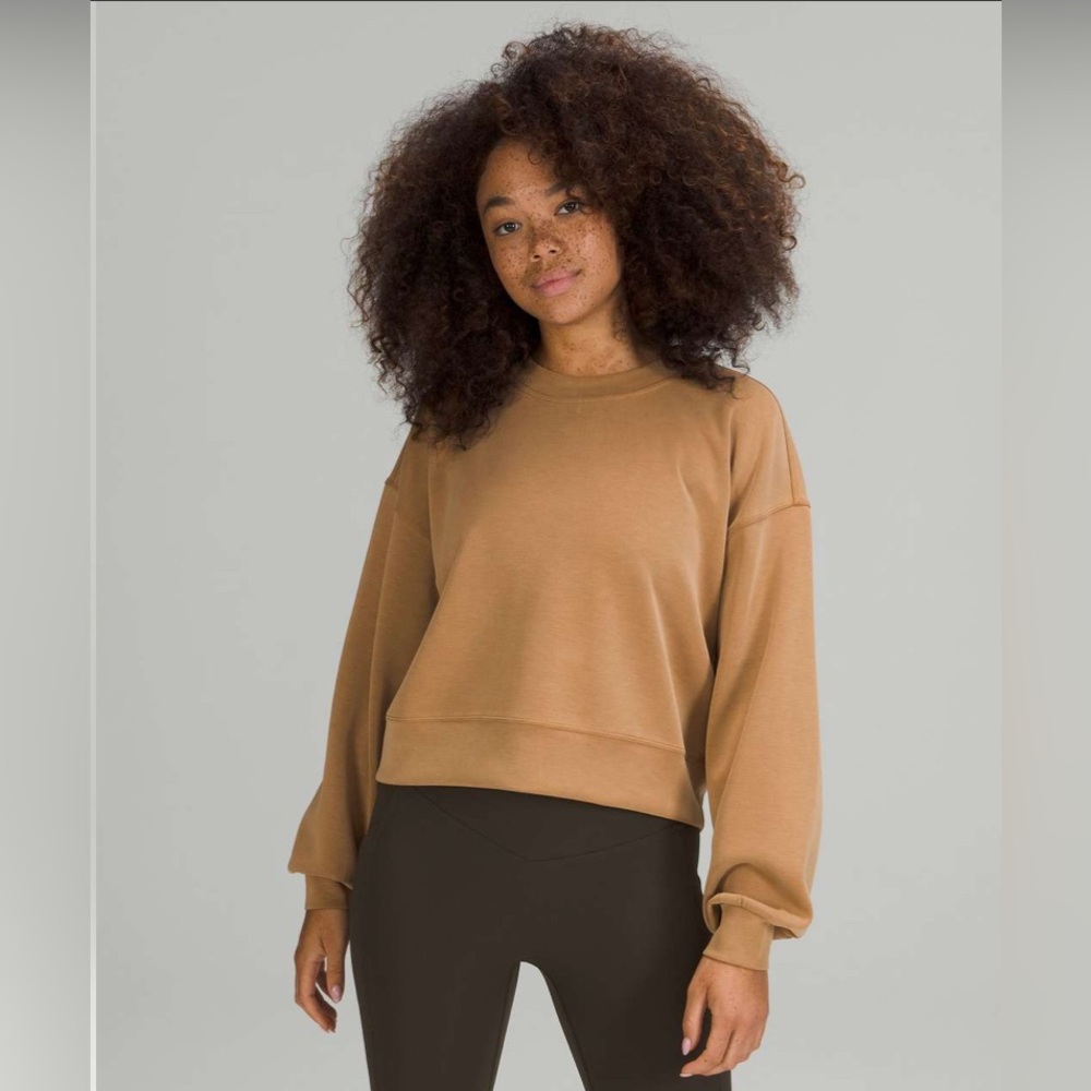 EUC Lululemon Softstreme Perfectly Oversized Cropped Crew Sweatshirt